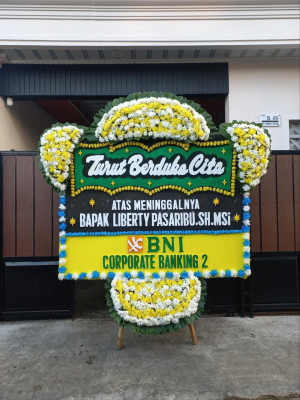 Papan Bunga Duka di Graha Indah