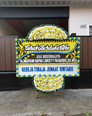 Papan Bunga Duka di Graha Indah